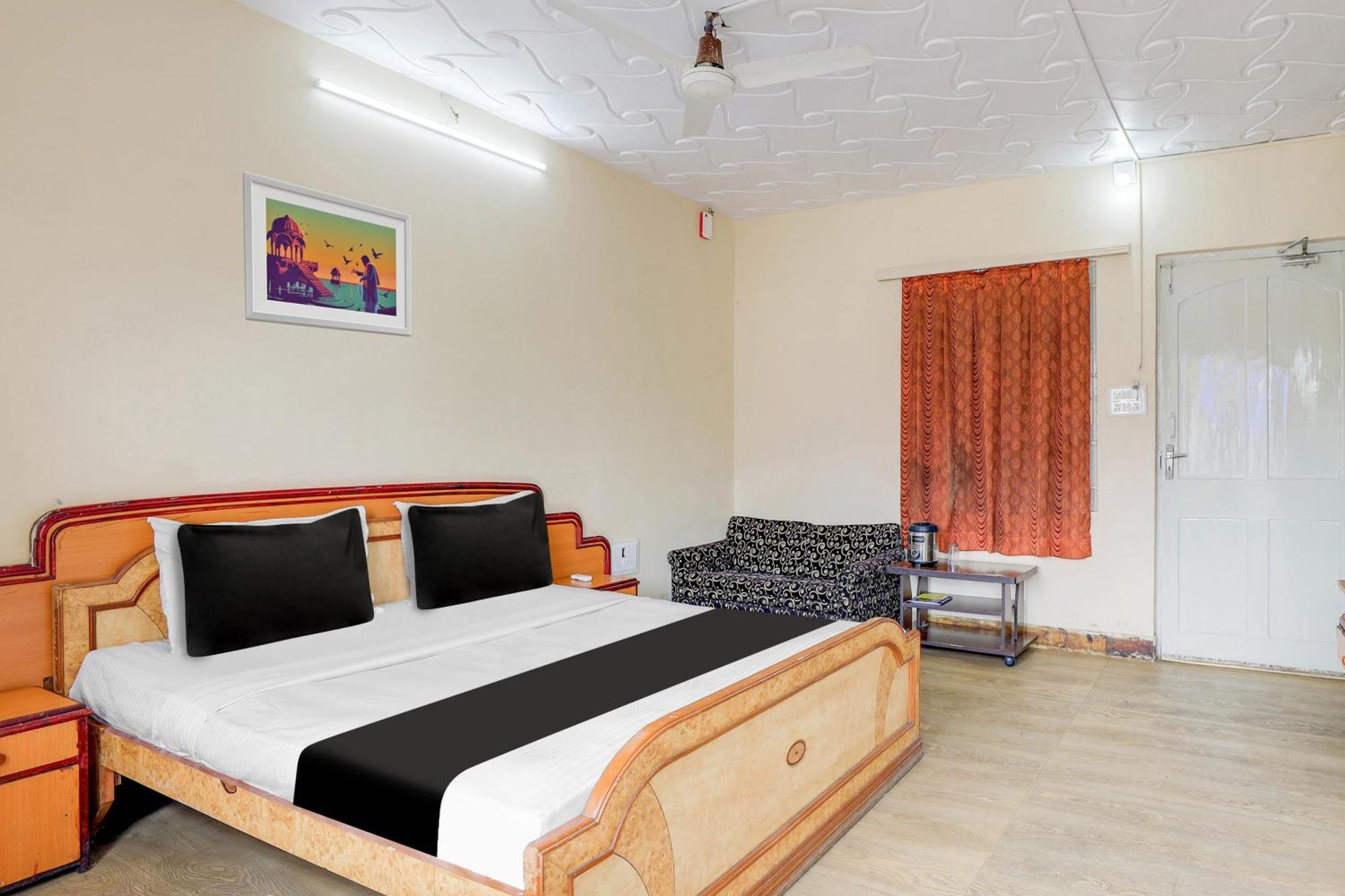 Hotel O Ellis Ahmedabad Ngoại thất bức ảnh