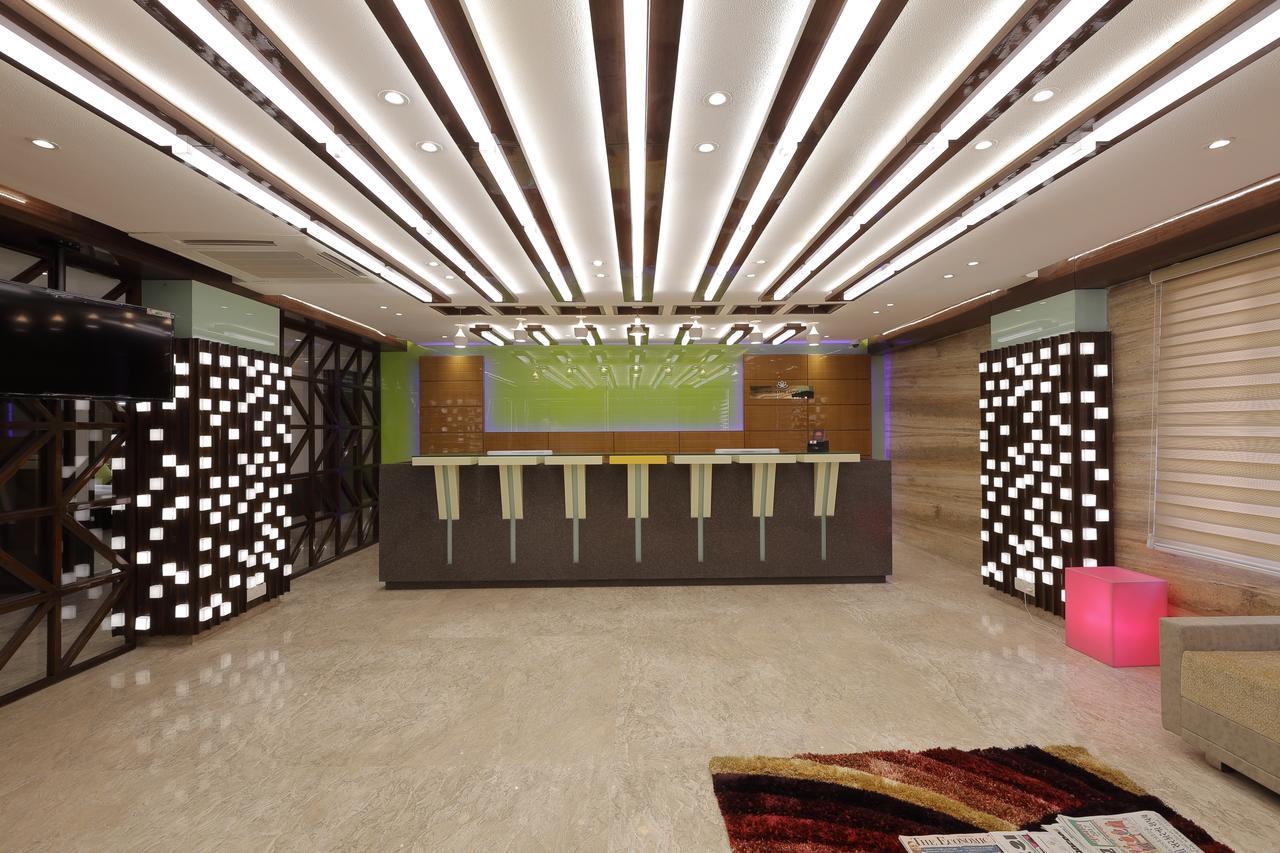 Hotel O Ellis Ahmedabad Ngoại thất bức ảnh