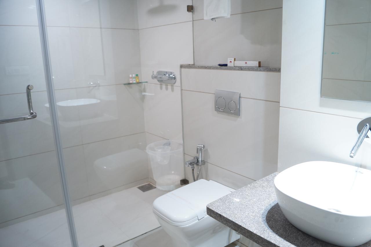 Hotel O Ellis Ahmedabad Ngoại thất bức ảnh